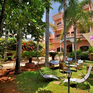 Lhostel A Касабланка